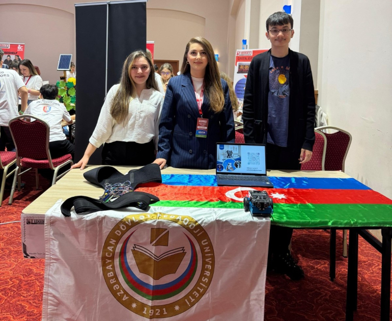 ADPU tələbələri Avrasiya Robot Olimpiadasında qalib olublar