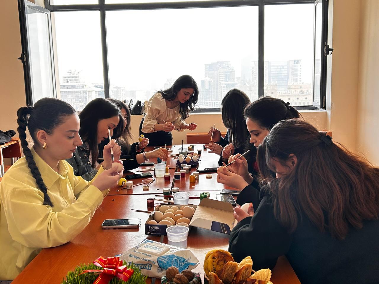 ADPU tələbləri üçün "Baharın rəngli sehrləri" adlı master-klas keçirilib