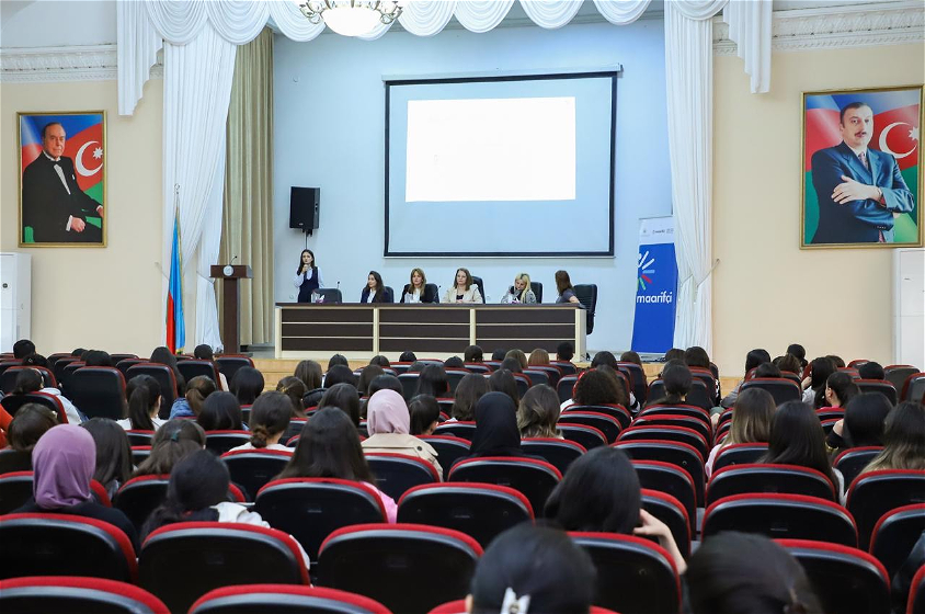 ADU-da “Maarifçi” tələbə-məzun təcrübə proqramı ilə bağlı maarifləndirici tədbir keçirilib