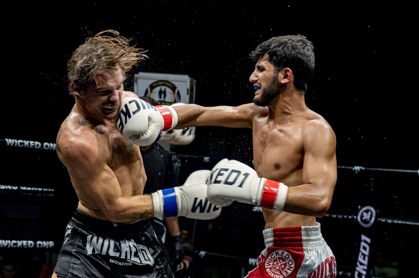 ADU-nun tələbəsi beynəlxalq döyüş arenasında uğur qazanıb