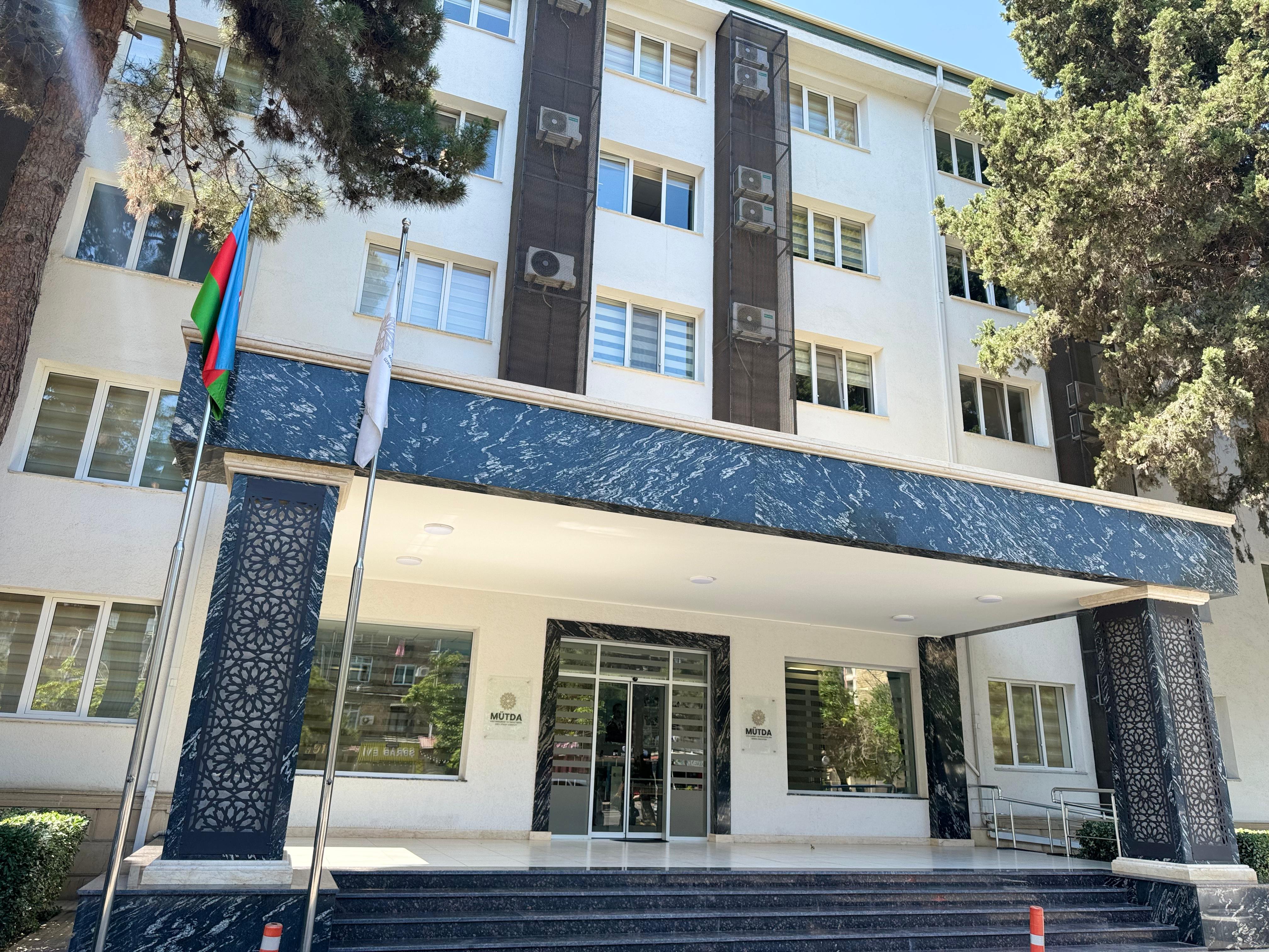 Agentlik 8 Martla bağlı çağırış etdi 