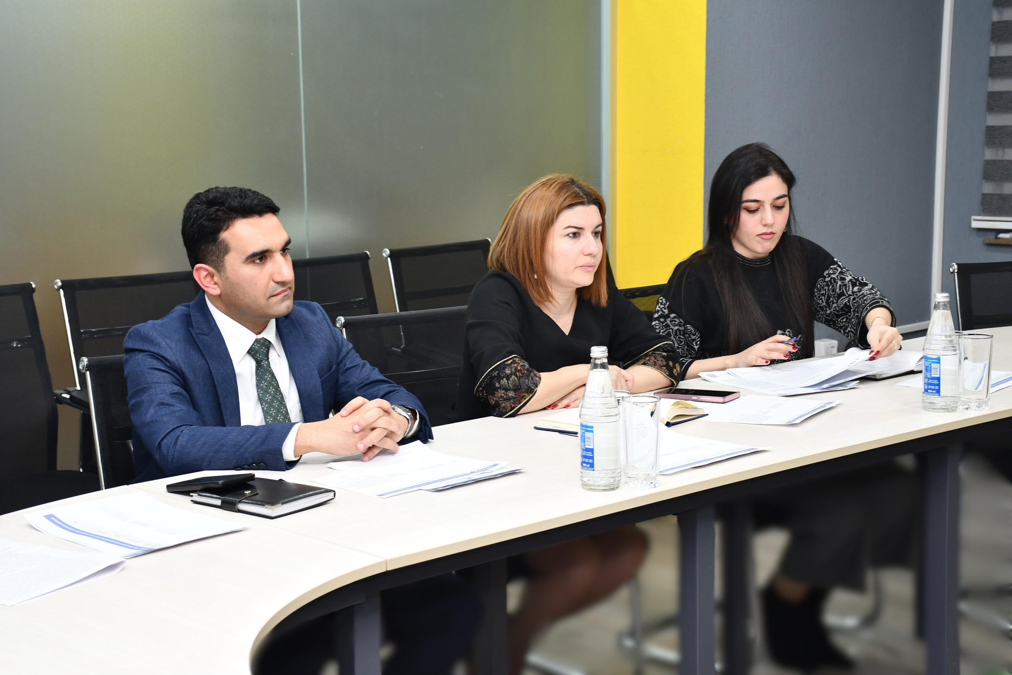 Agentliyin direktoru vətəndaşları qəbul edib 