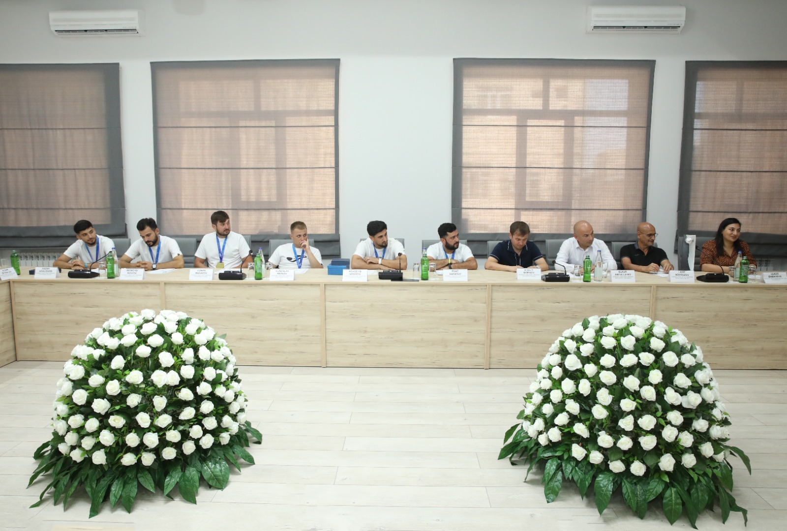 AHİK-də qalib futzal komandasının heyəti ilə görüş keçirilib