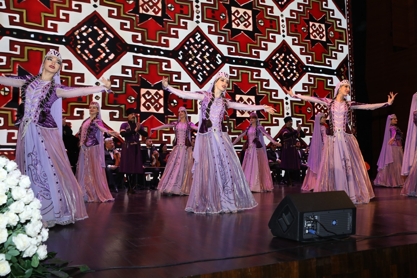 AHİK "Sən elə bir zirvəsən" tədbiri təşkil edib