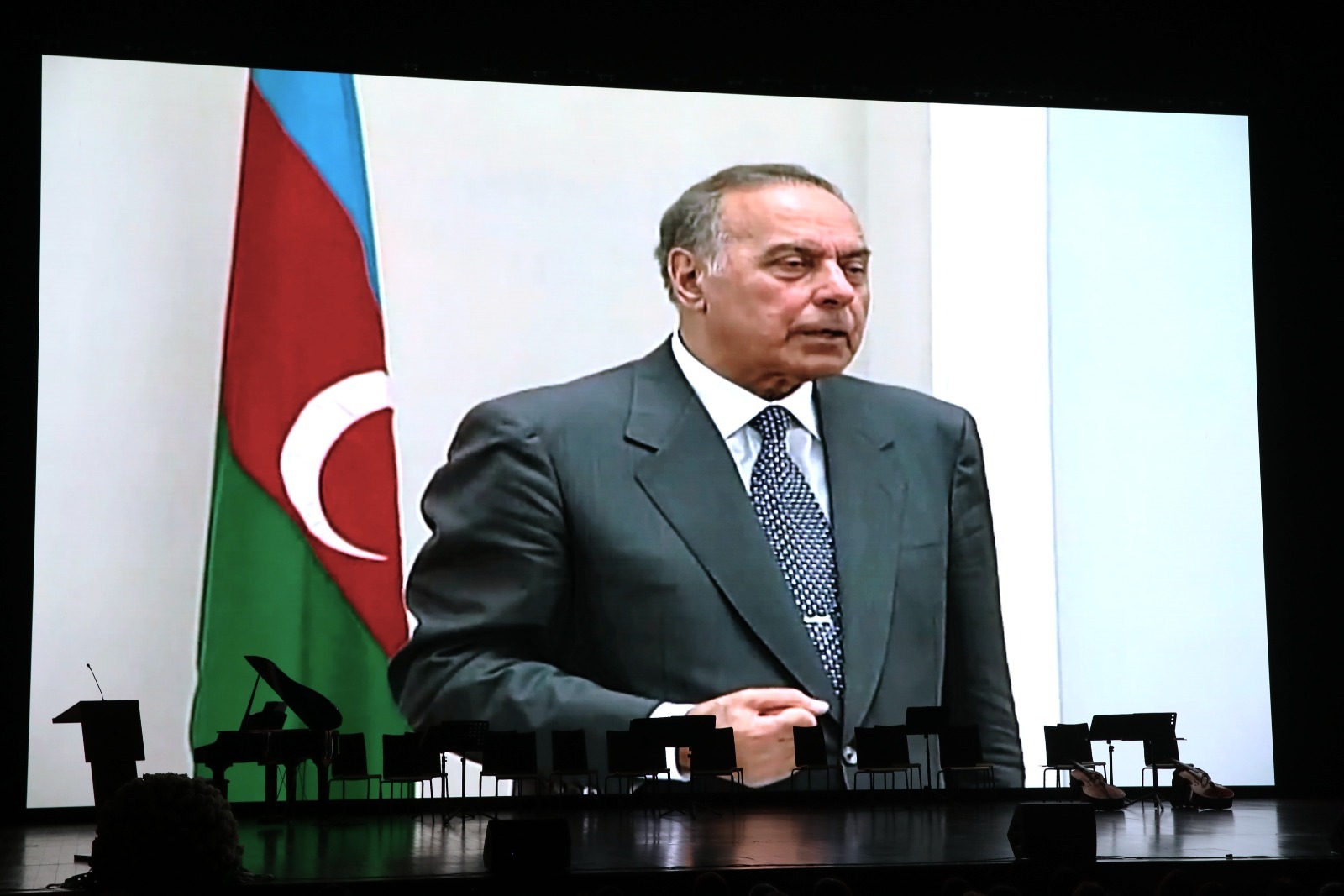 AHİK "Sən elə bir zirvəsən" tədbiri təşkil edib