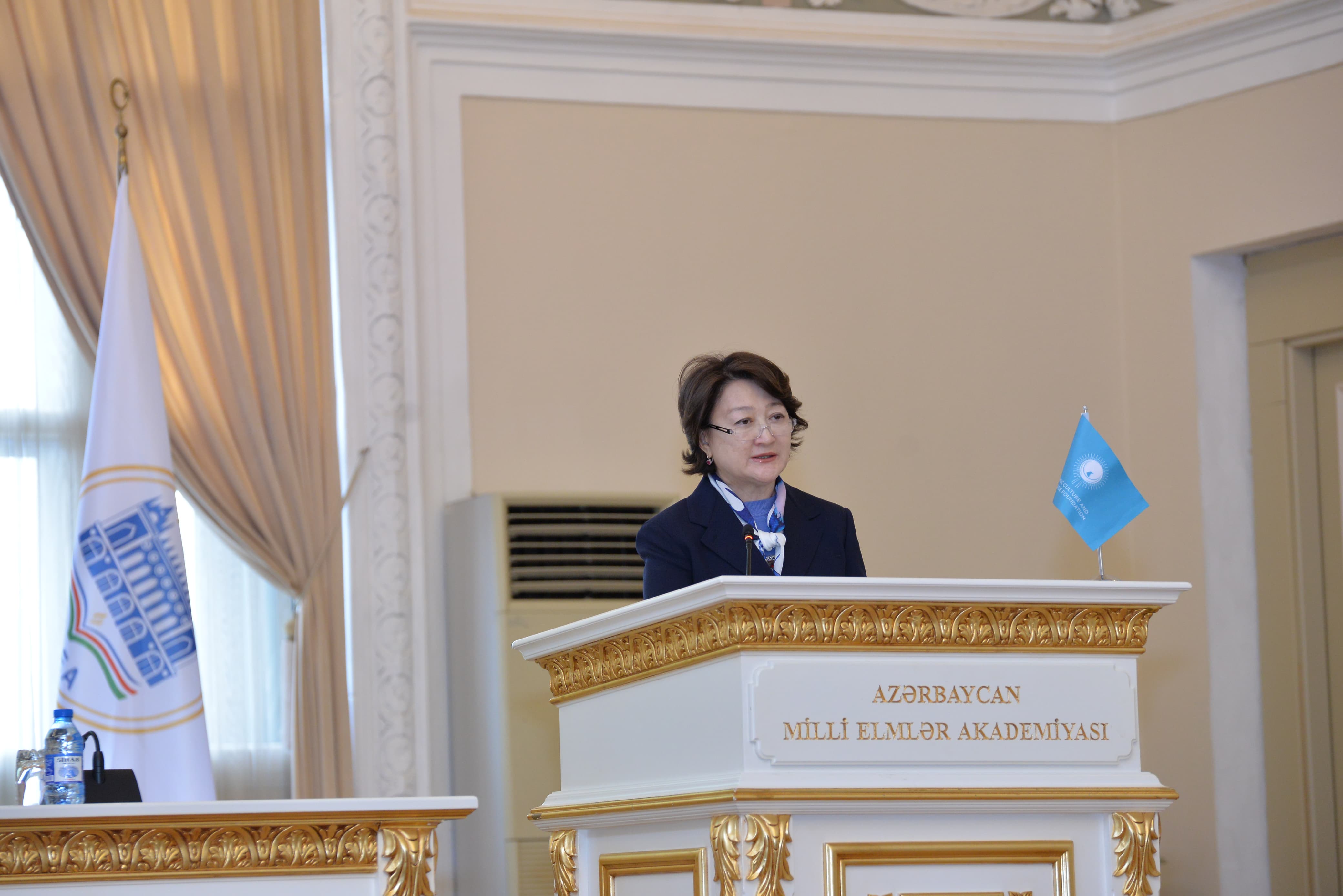 Aktotı Raimkulova: AMEA əsas türk mərkəzlərindən biridir  