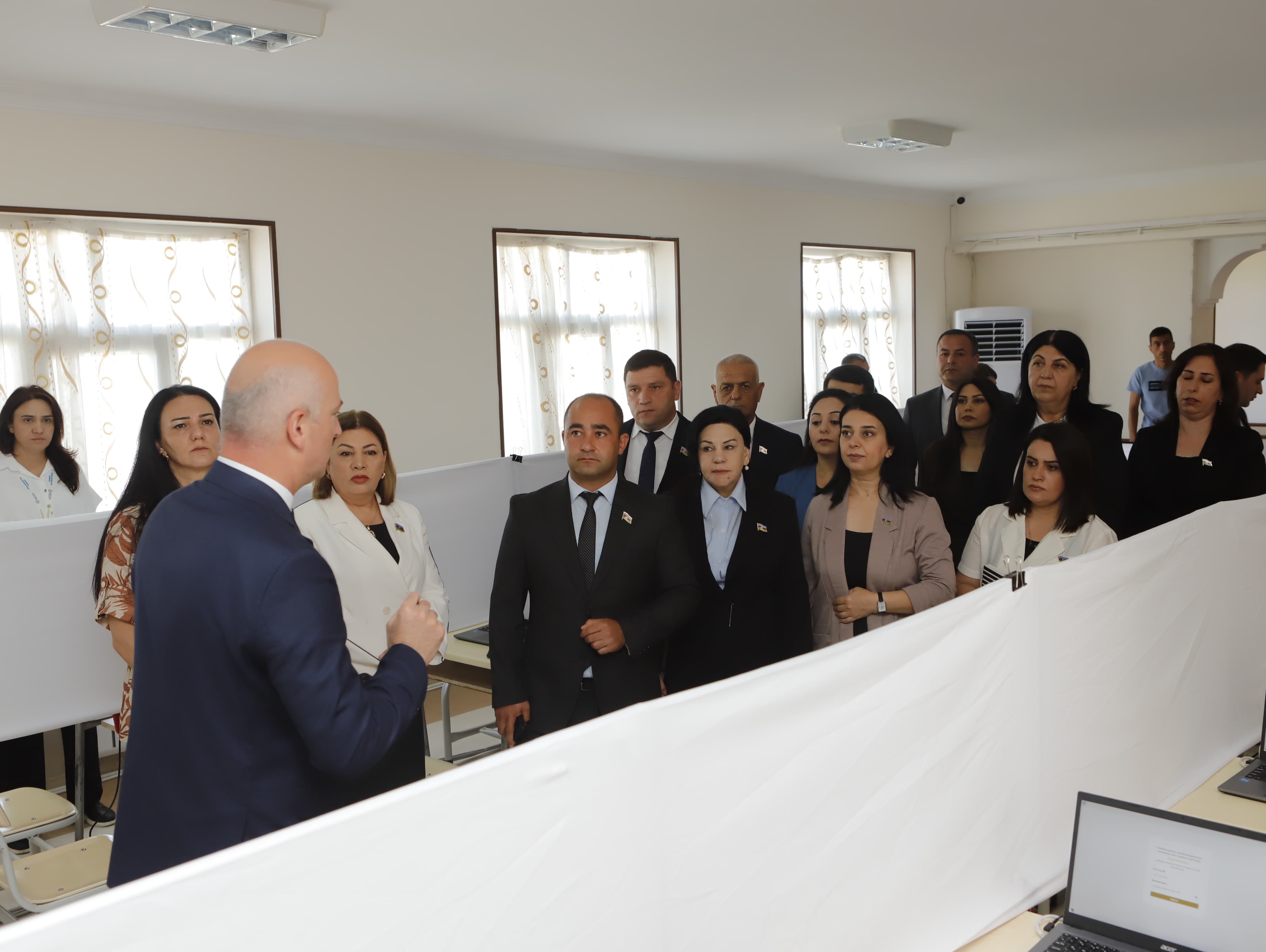 Ali Məclisin deputatları Naxçıvanda sertifikatlaşdırma prosesini izləyiblər