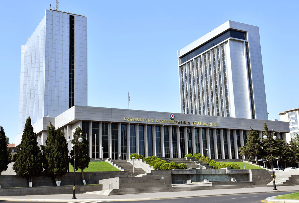 “Ali təhsil haqqında” qanun layihəsi ilə bağlı işlər hansı mərhələdədir? – Millət vəkili açıqladı 