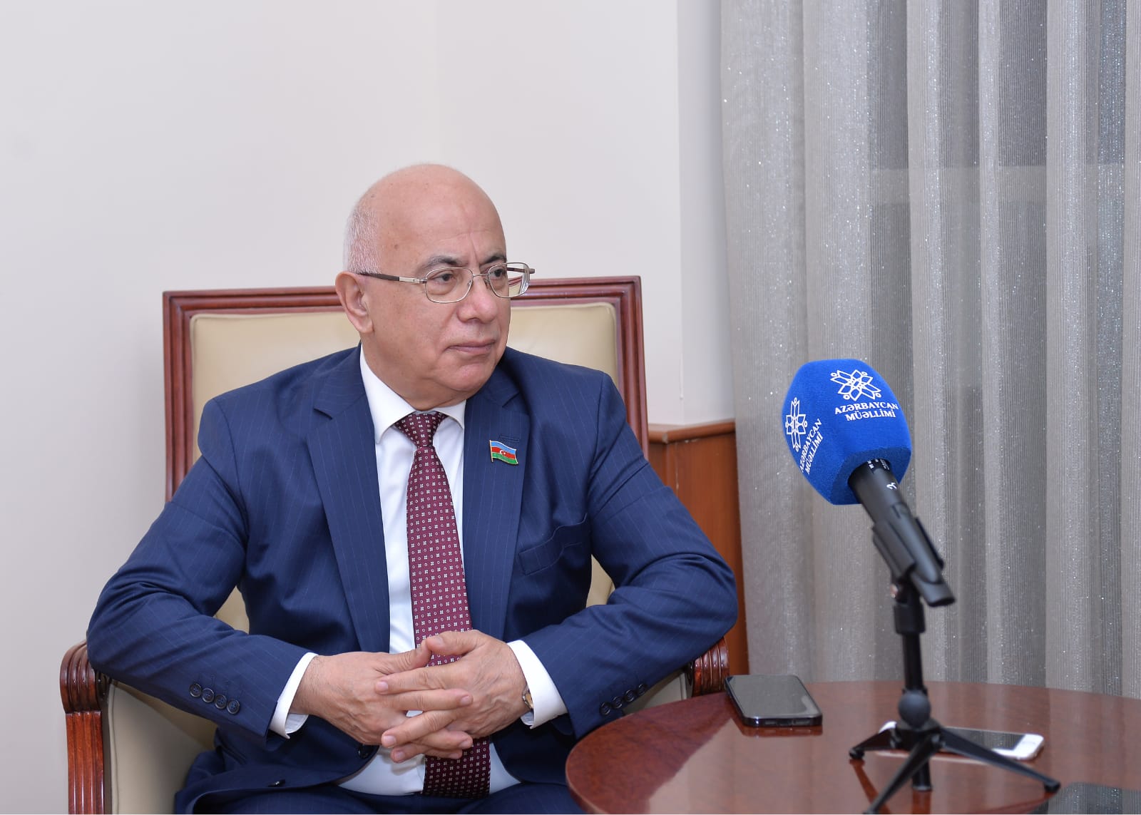 Anar İsgəndərov: Verdiyim salamı almayan, uzatdığım əli tutmayanlar oldu 