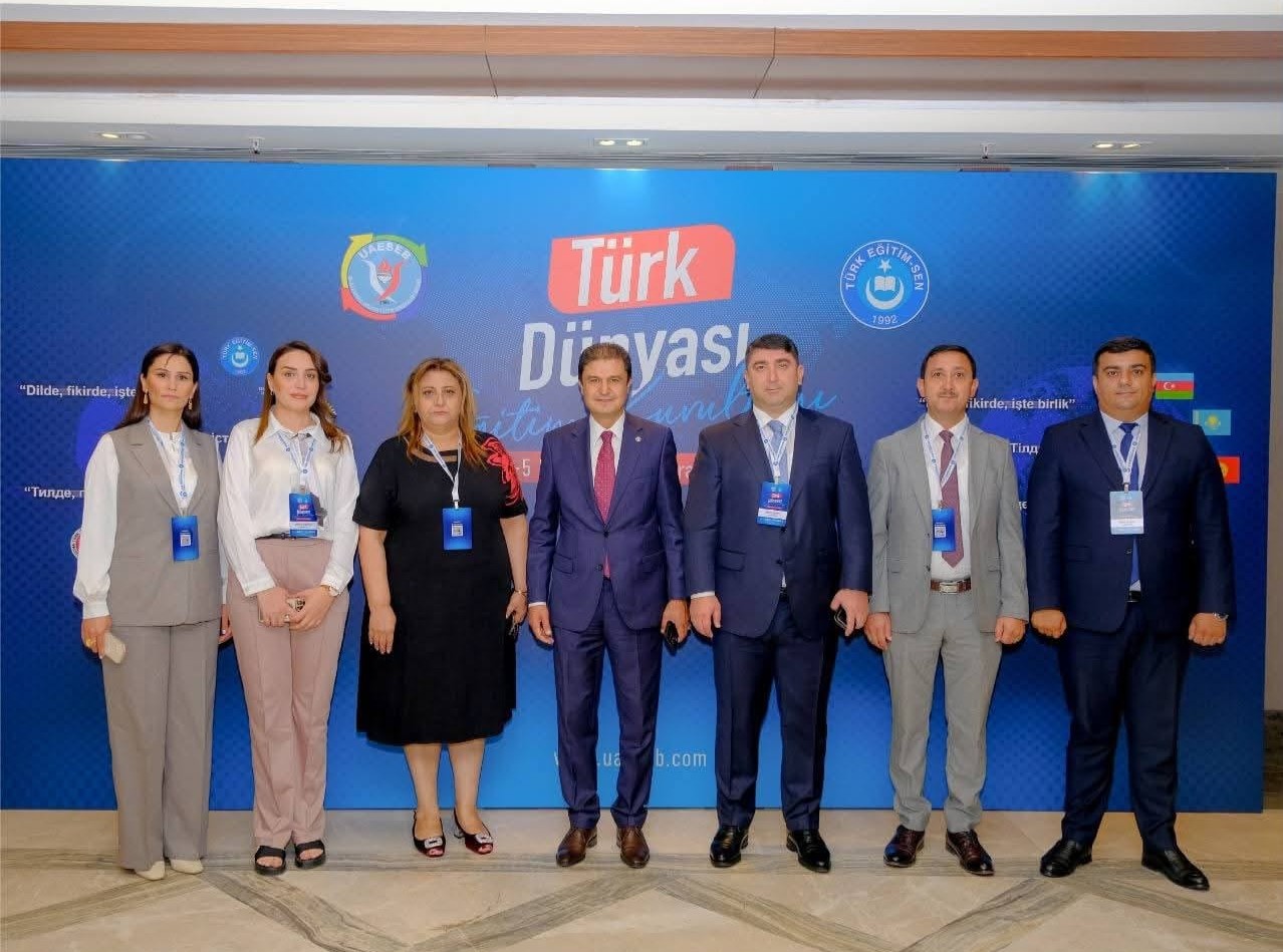 Ankarada Avrasiya Təhsil İşçiləri Beynəlxalq Həmkarlar İttifaqları Birliyinin forumu keçirilir