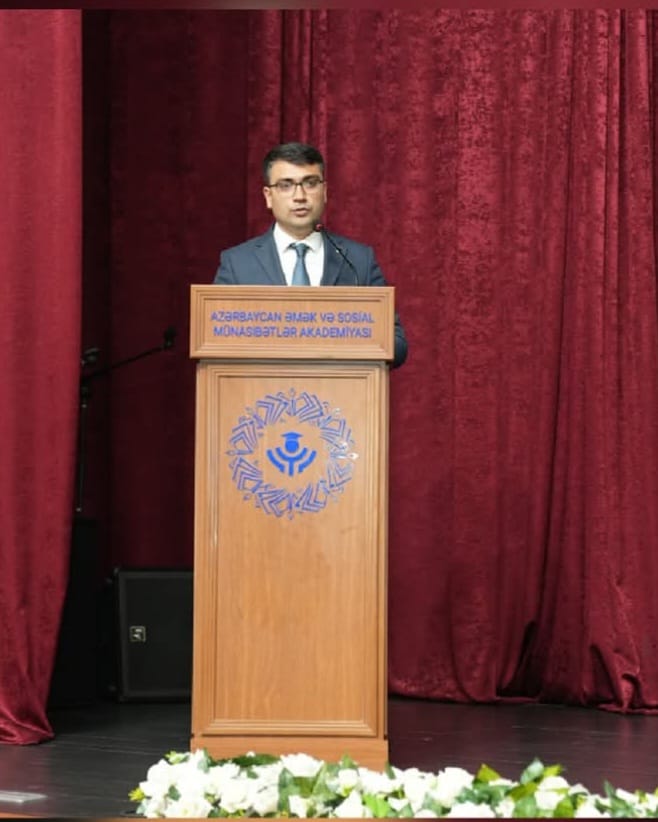 ATİAHİ 1000 nəfər təhsil işçisini sevindirdi