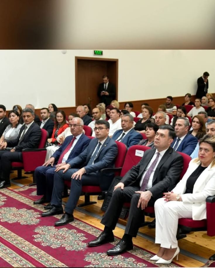 ATİAHİ 1000 nəfər təhsil işçisini sevindirdi