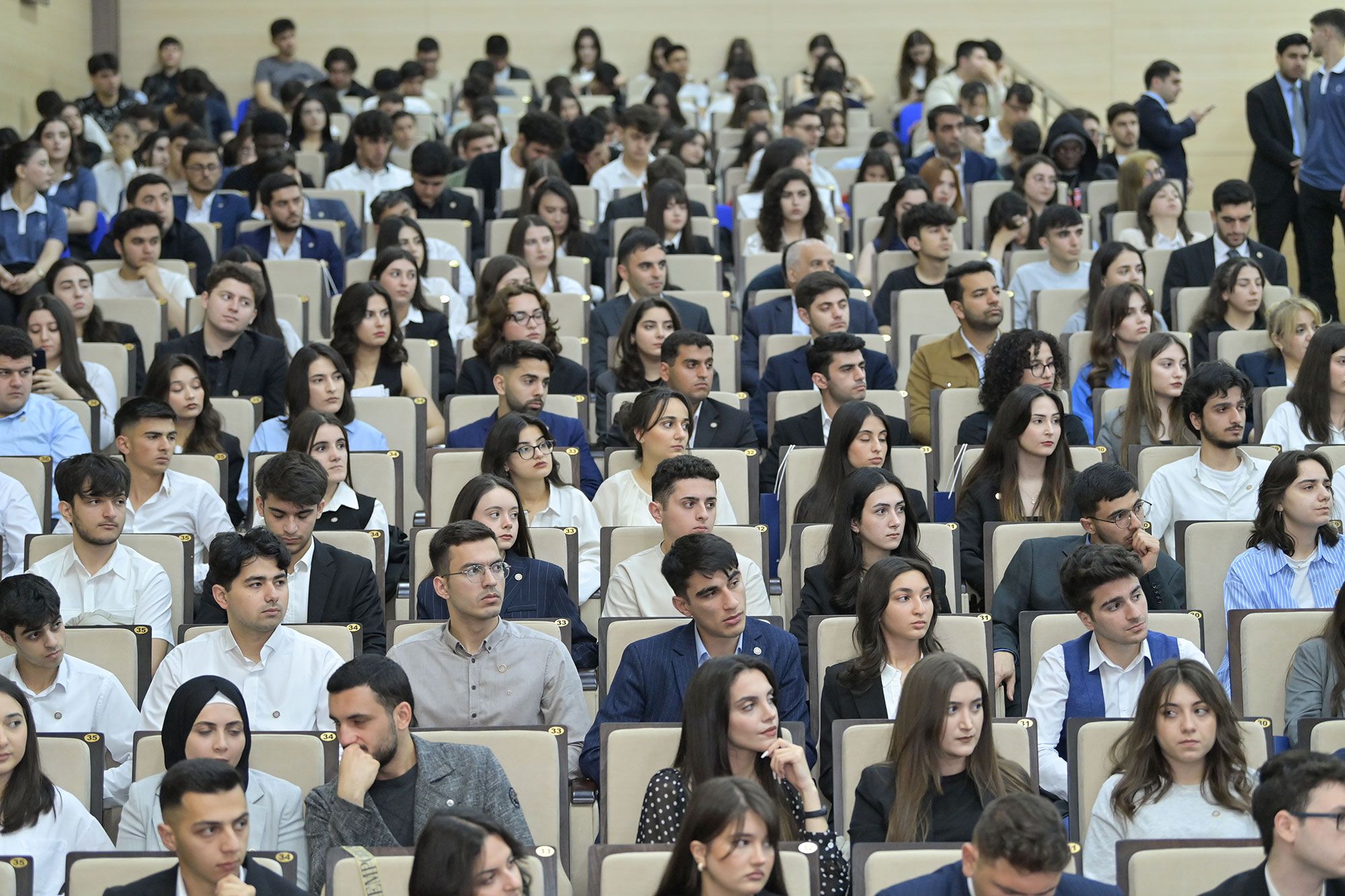 ATİAHİ 308 tələbəyə “Adlı təqaüd” verib