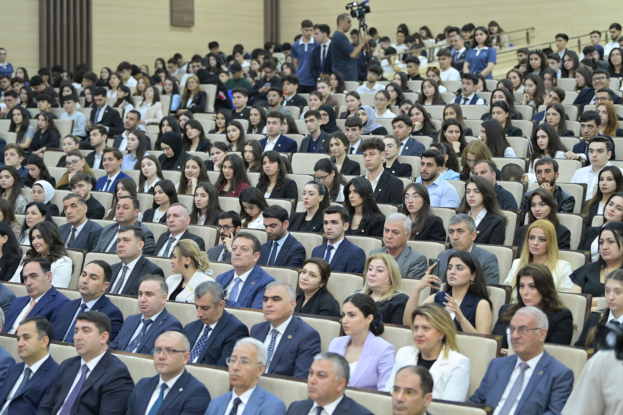 ATİAHİ 308 tələbəyə “Adlı təqaüd” verib