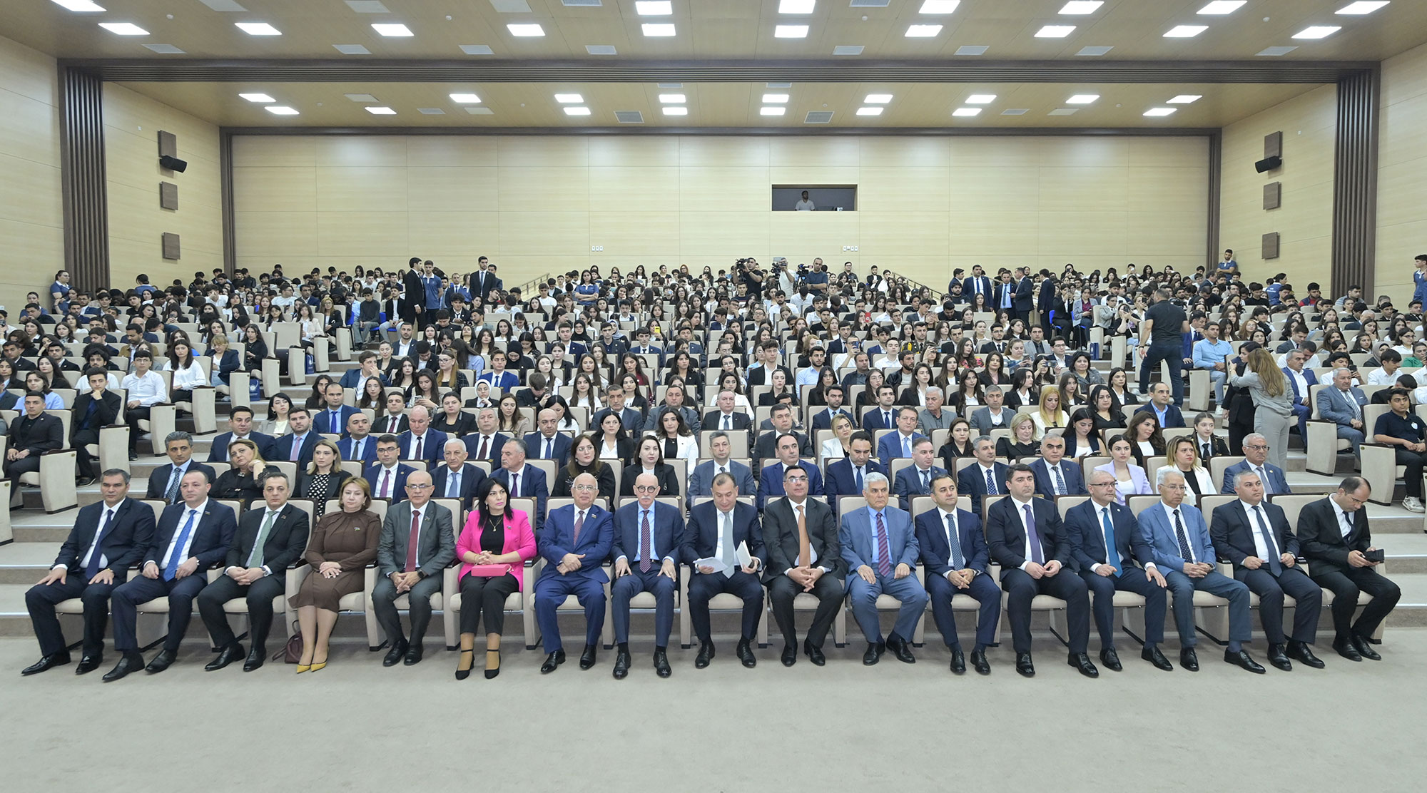 ATİAHİ 308 tələbəyə “Adlı təqaüd” verib