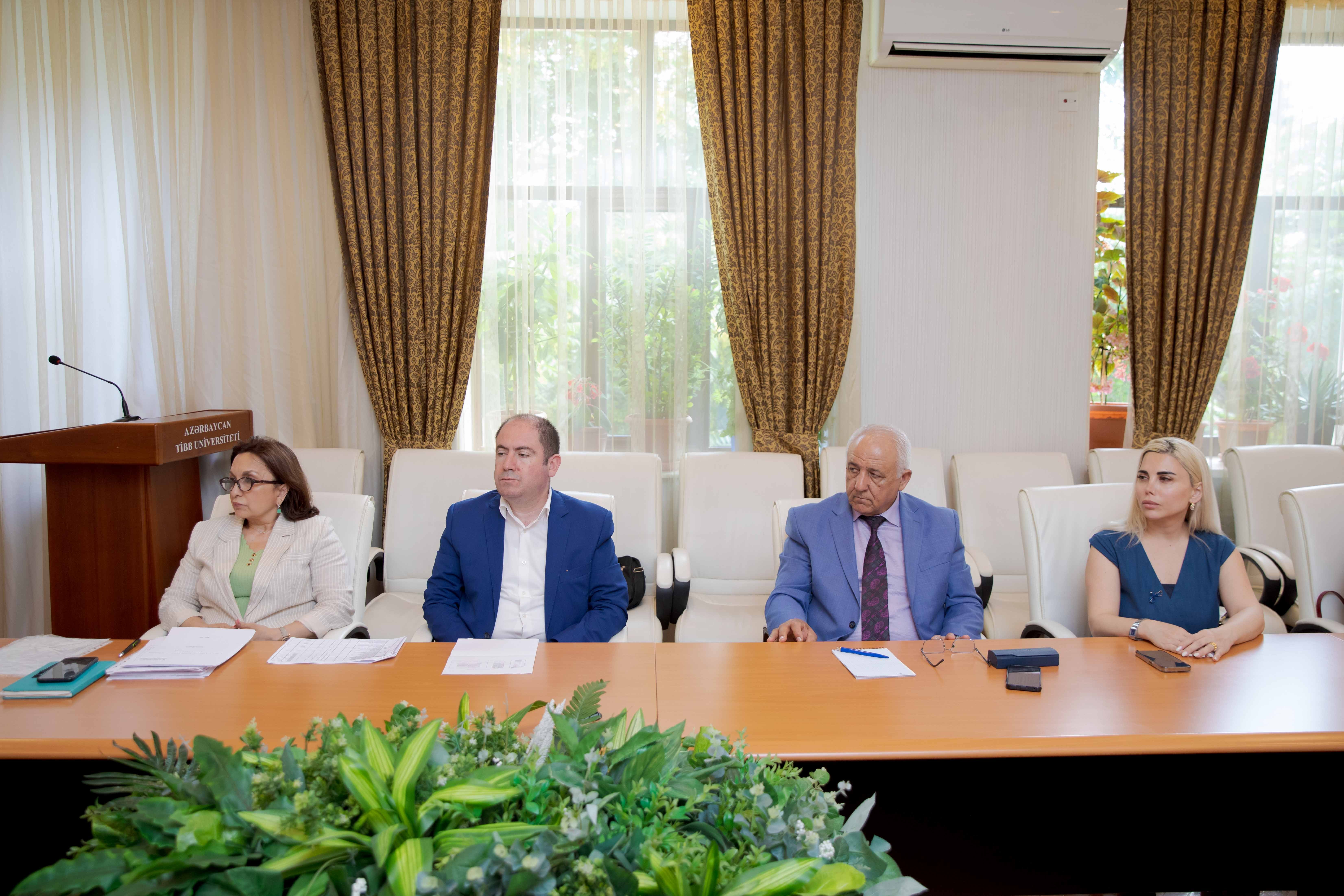 ATU-da İşçi qrupun növbəti iclası keçirilib