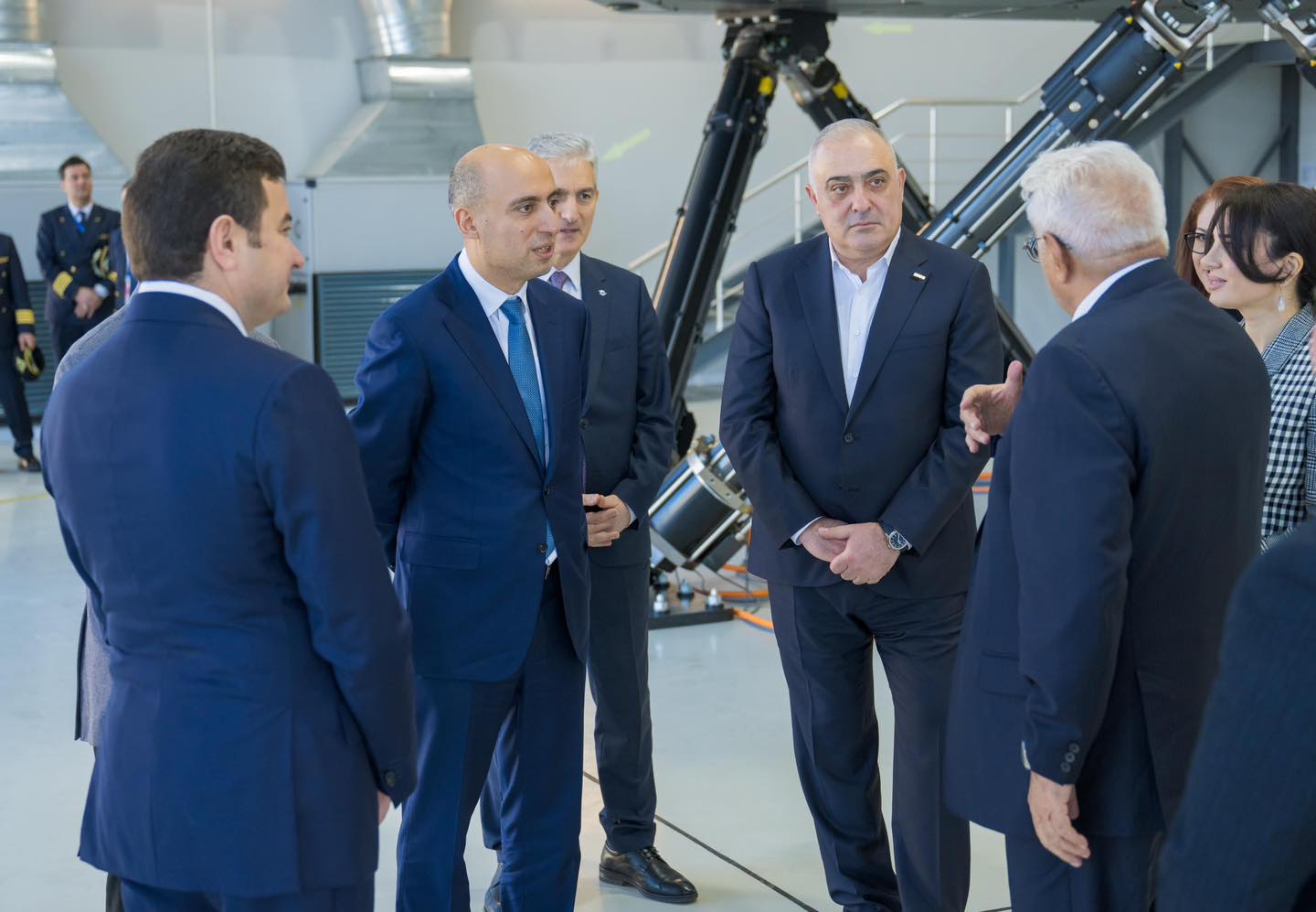 Aviasiya Akademiyasında "Boeing 777" tam uçuş simulyatoru quraşdırılıb