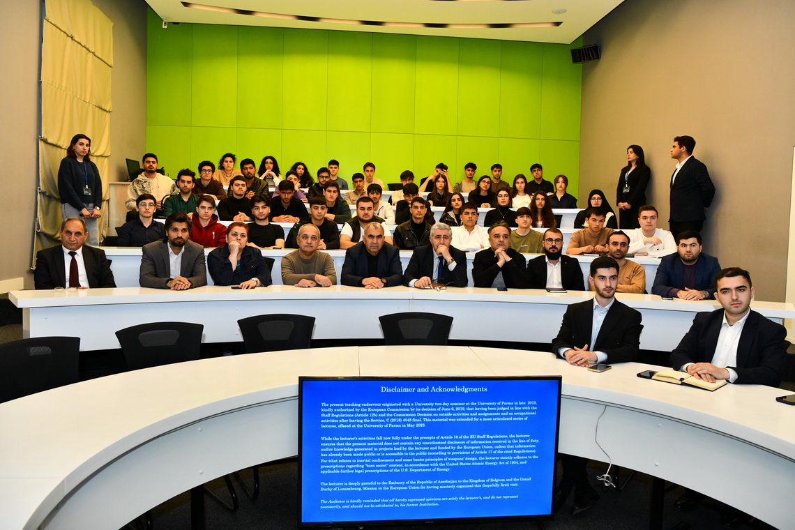 Avropalı professor Franco Cozzani ADNSU-nun tədris şəraitini yüksək dəyərləndilib