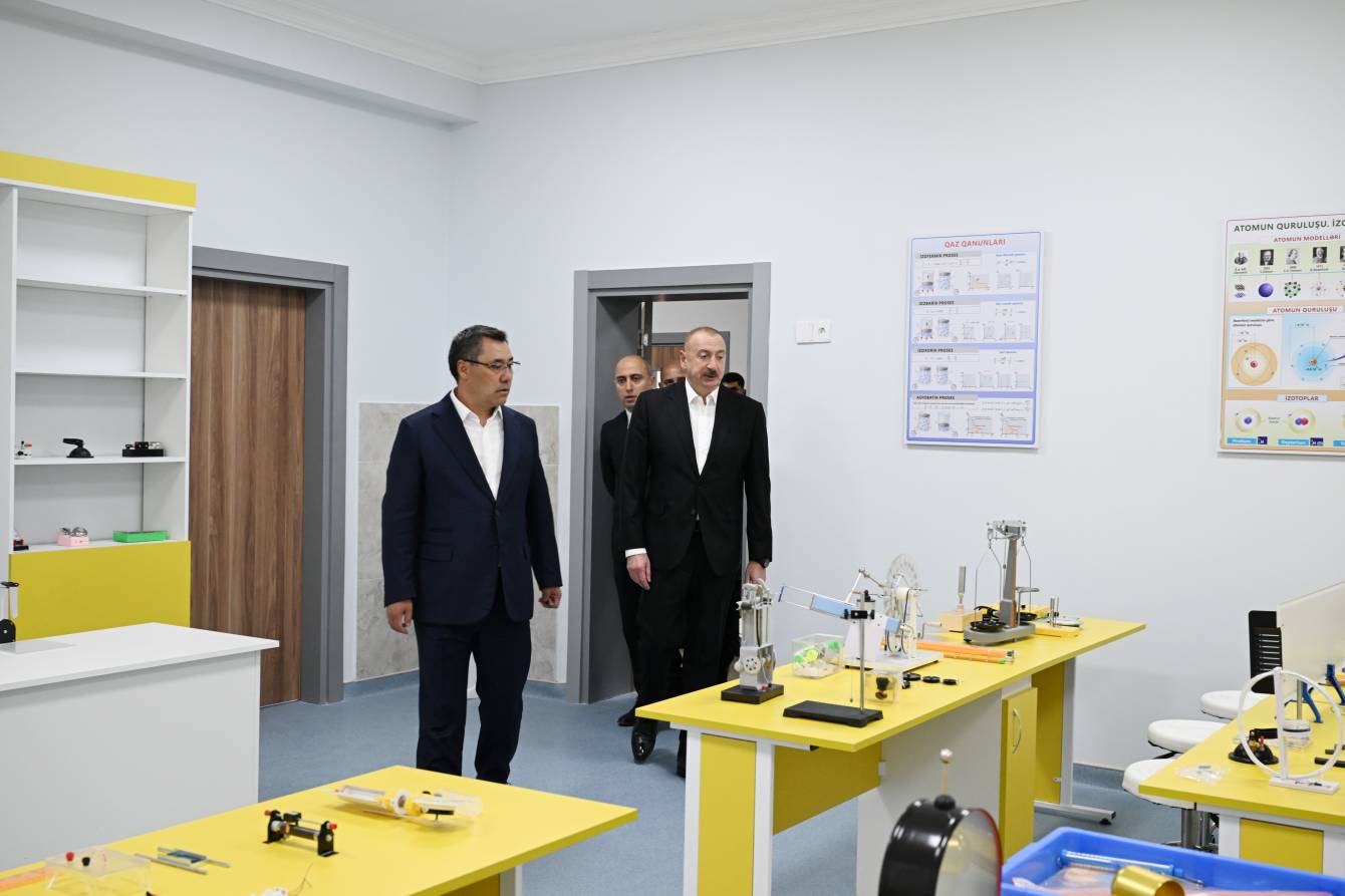 Ayköl Manas adına Xıdırlı kənd tam orta məktəbinin açılışı olub