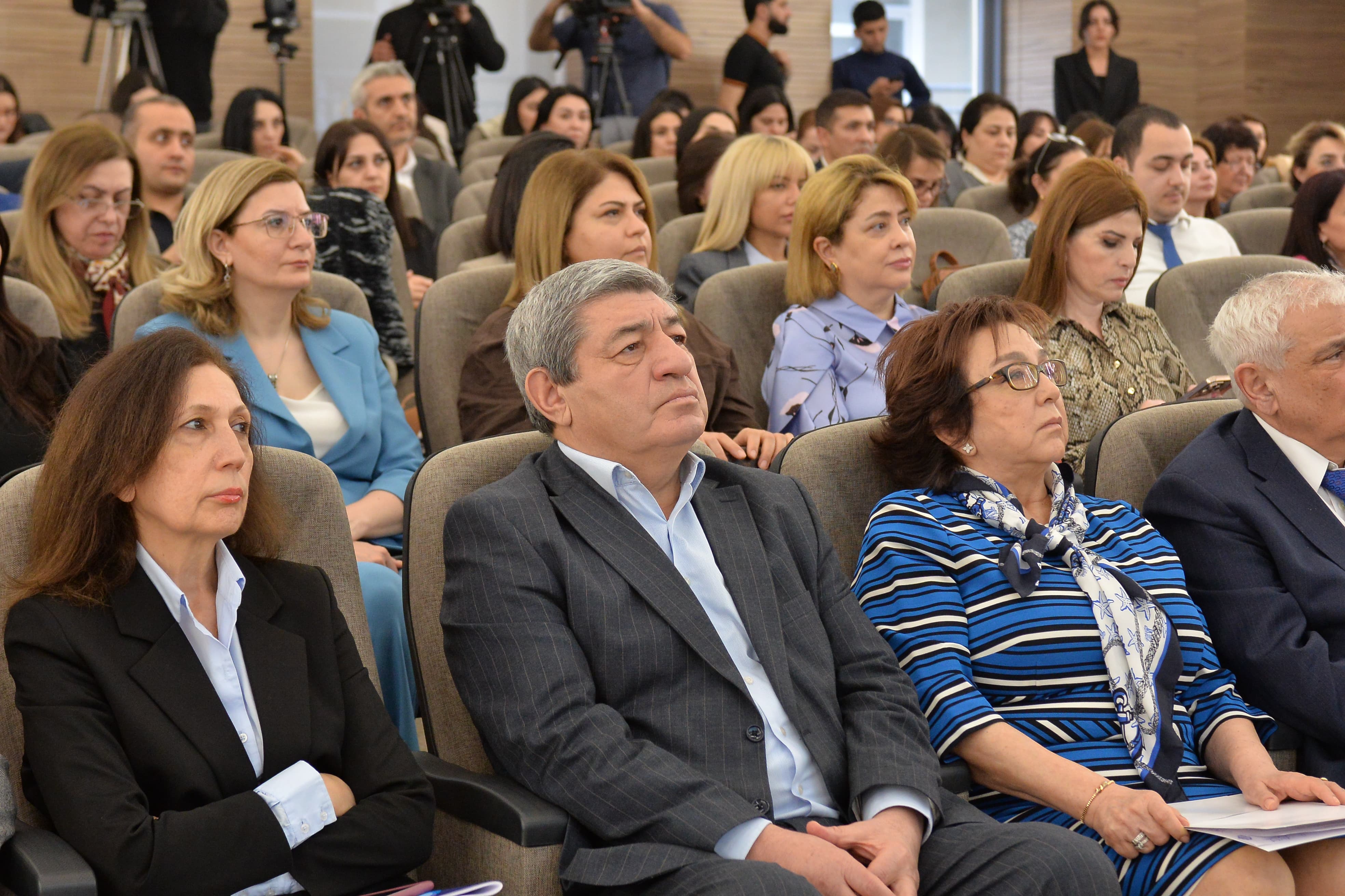 Azərbaycan dili üzrə sertifikasiya imtahanı üçün onlayn platformanın təqdimatı keçirilib