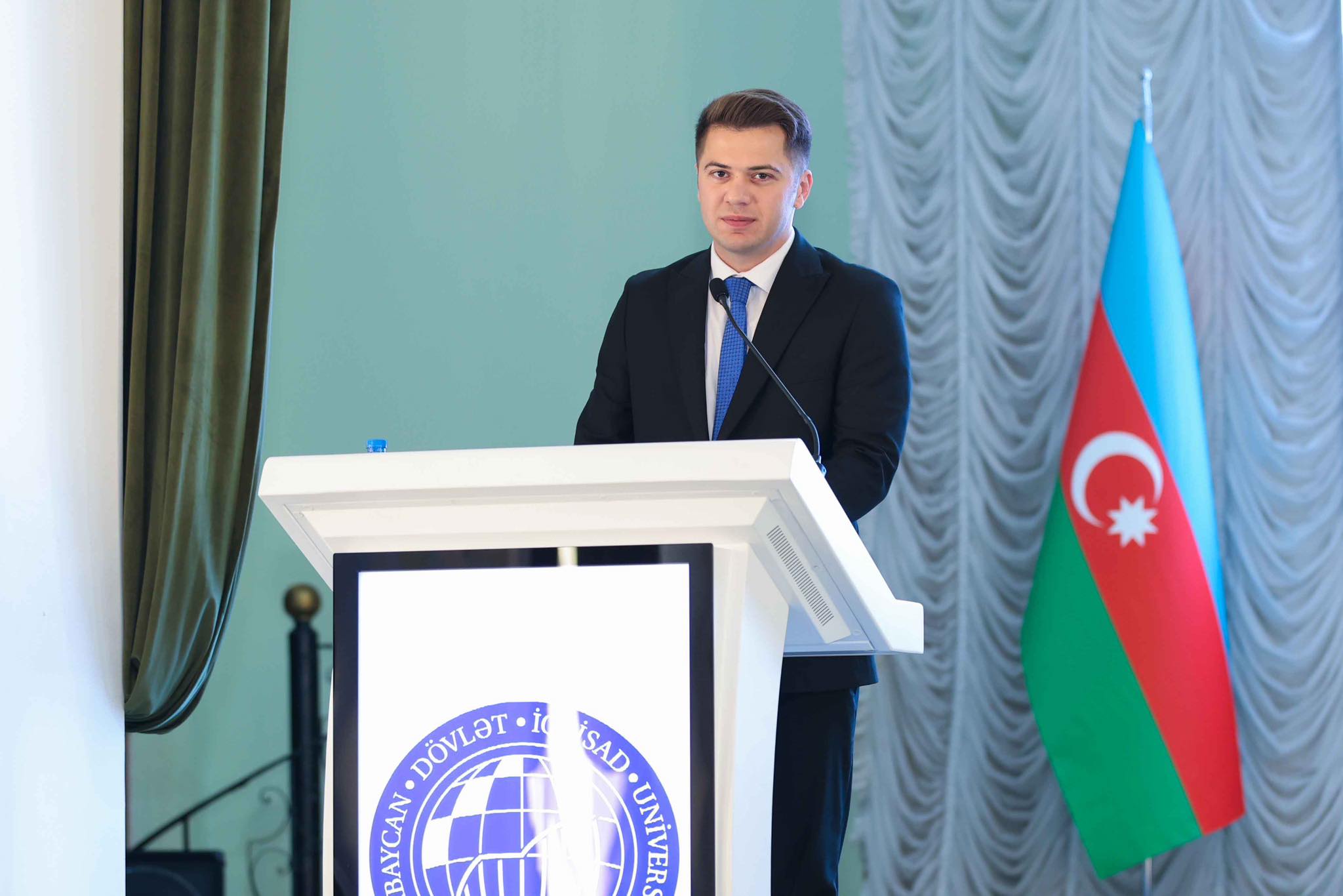 Azərbaycan Dövlət İqtisad Universitetinin 95 illik yubileyi qeyd olunub