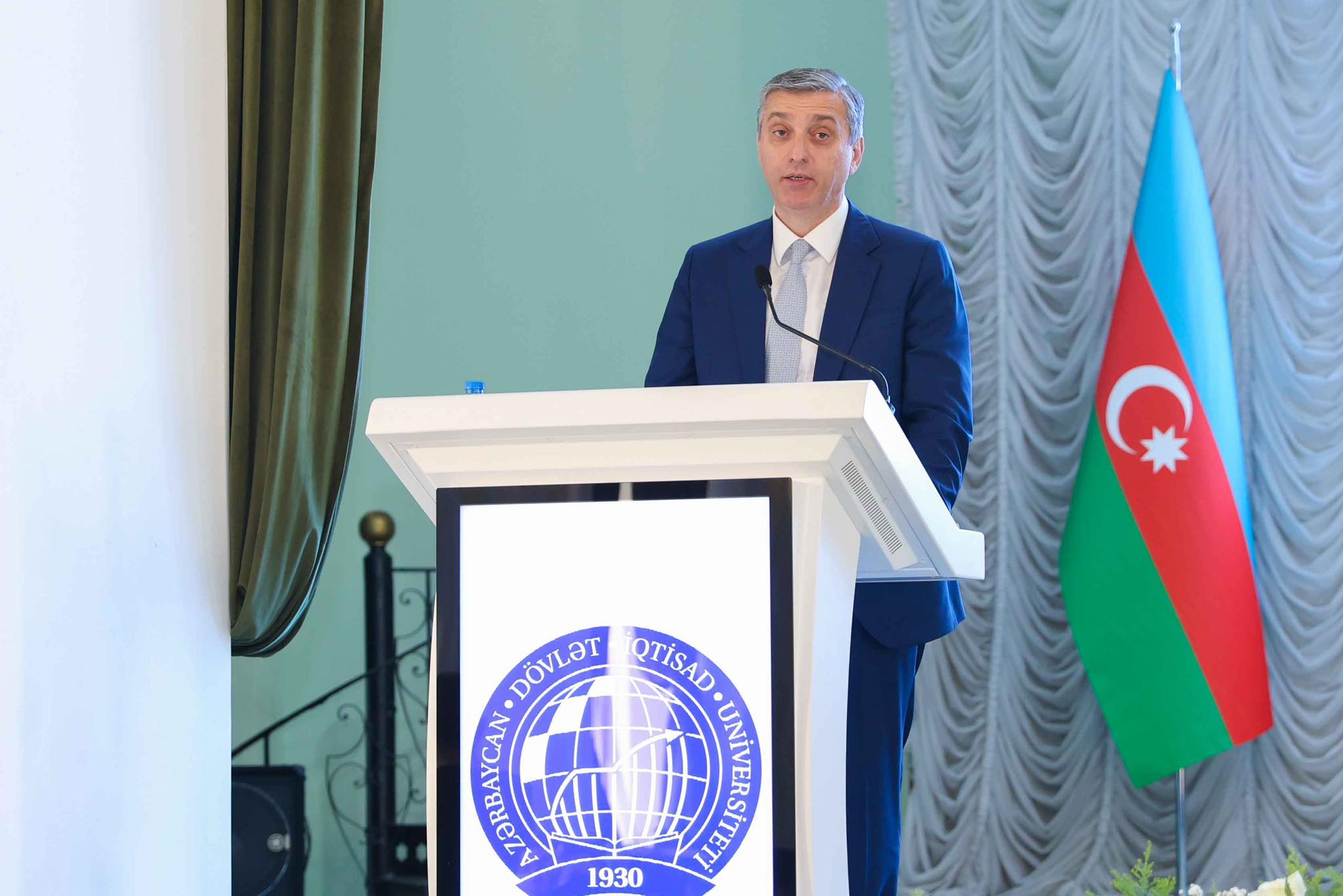 Azərbaycan Dövlət İqtisad Universitetinin 95 illik yubileyi qeyd olunub
