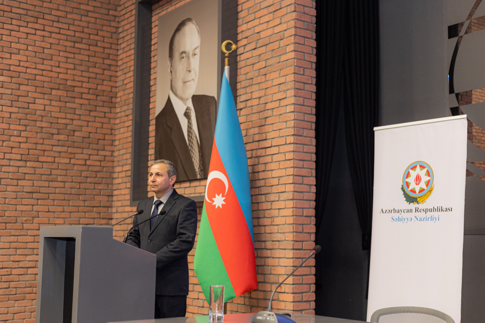 Azərbaycan İdman Akademiyasında “Tütünçəkmə sağlamlıq üçün təhlükəlidir” mövzusunda tədbir keçirilib