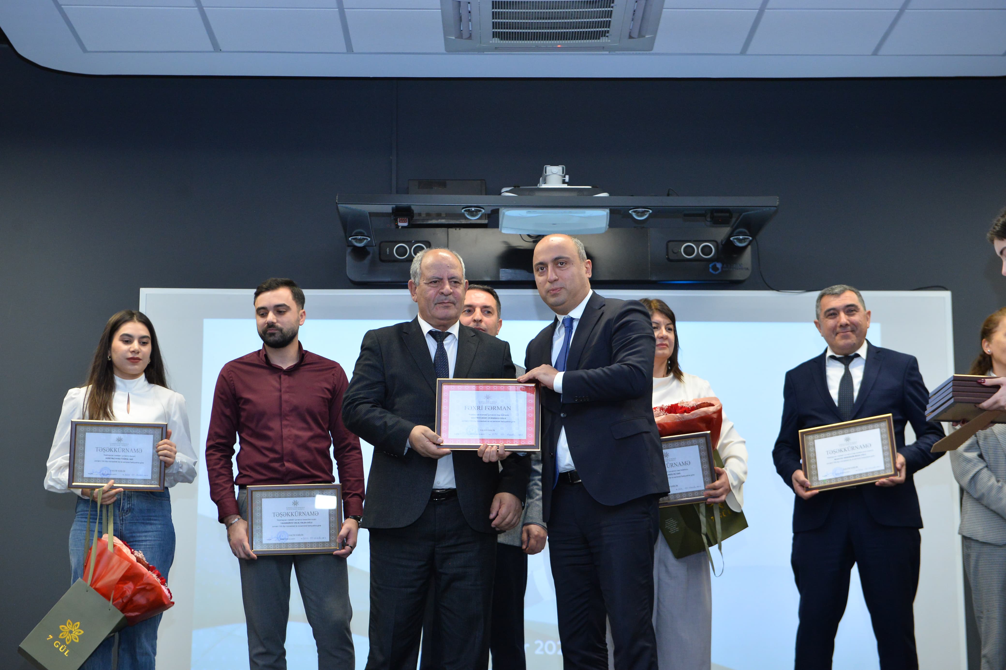 “Azərbaycan məktəbi” jurnalının 100 illik yubileyi keçirilib