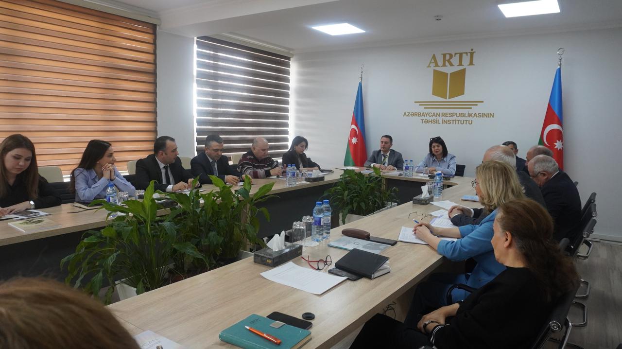 “Azərbaycan məktəbi”nin gələcək planları müzakirə edilib 