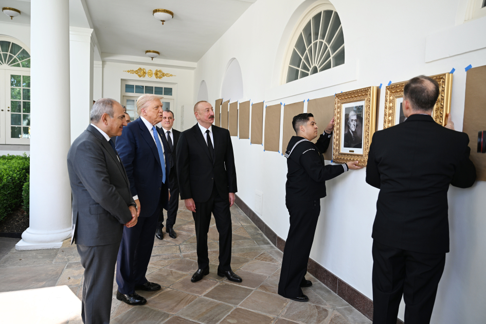 Azərbaycan Prezidentinin və Ermənistanın Baş nazirinin Vaşinqton şəhərində keçirilmiş görüşünə dair Birgə Bəyannamə imzalanıb