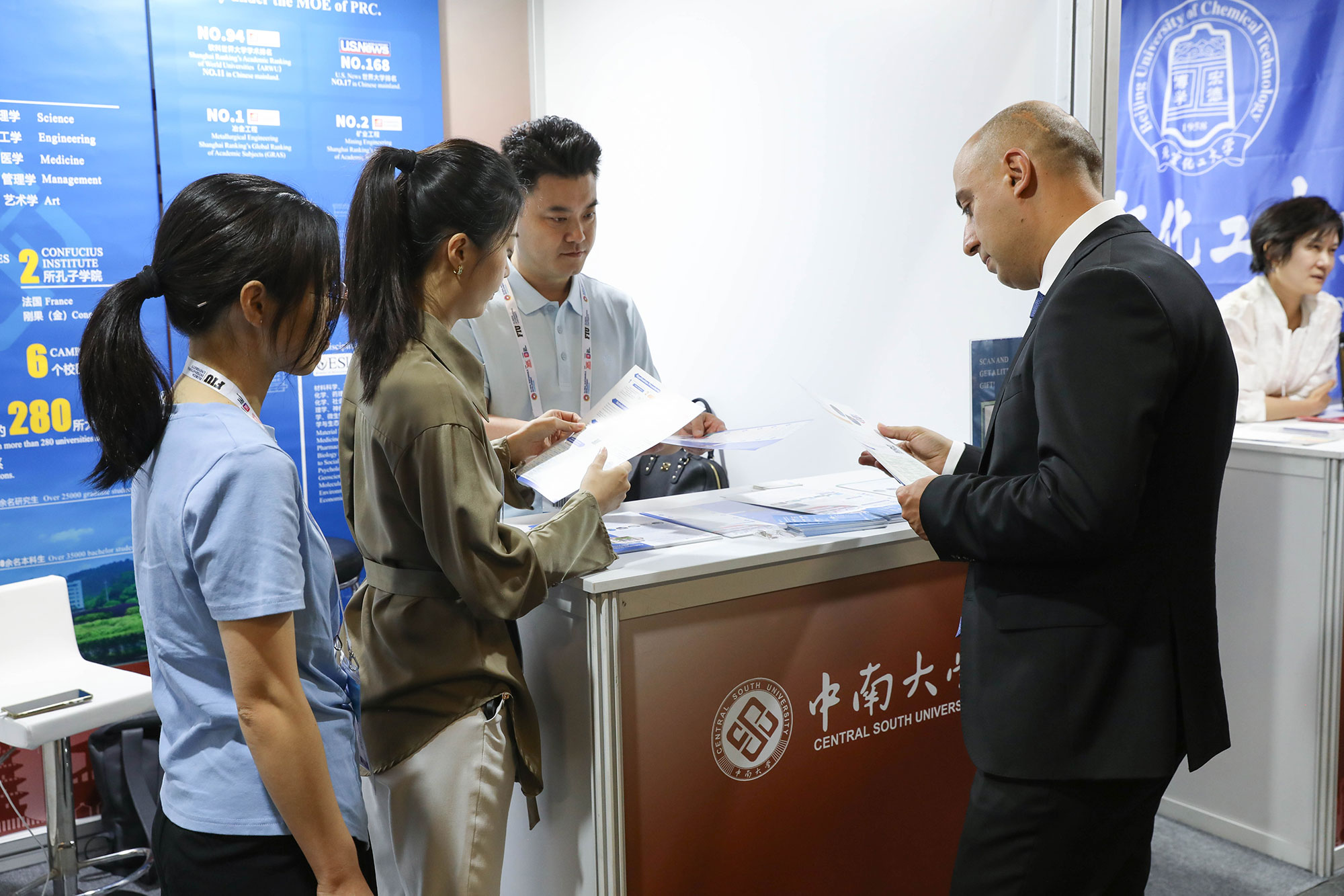 Azərbaycan və Çin universitetləri arasında əməkdaşlıq imkanları müzakirə olunub