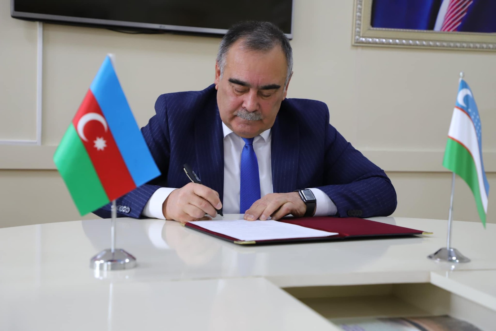 Azərbaycan və Özbəkistan elmi əməkdaşlığını genişləndirir 