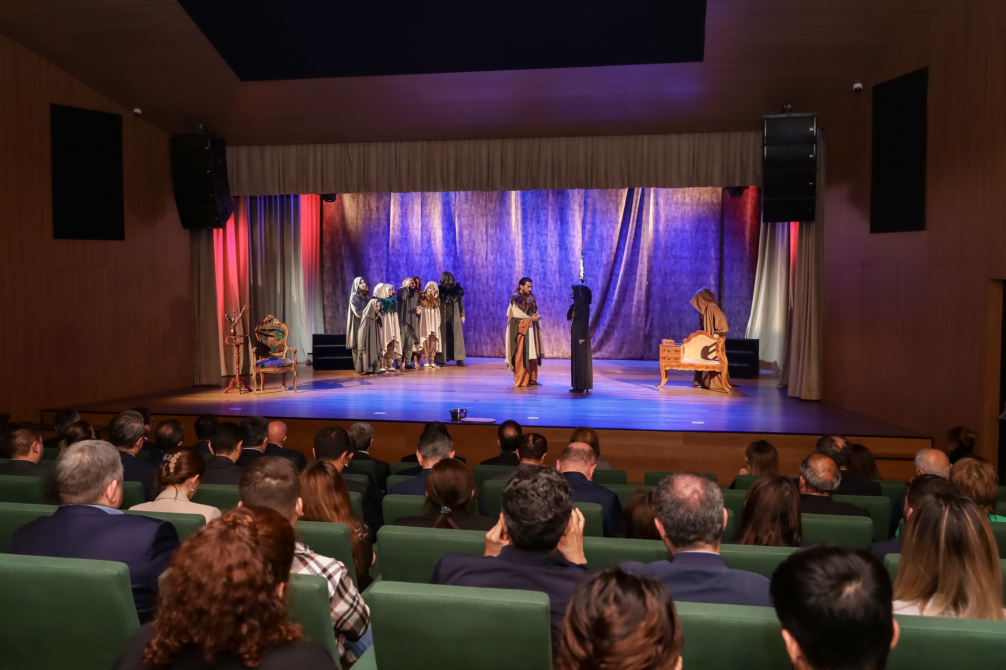 Azərbaycanın ilk inklüziv teatrı ƏSA-nın “Axtarış” tamaşasının premyerası olub
