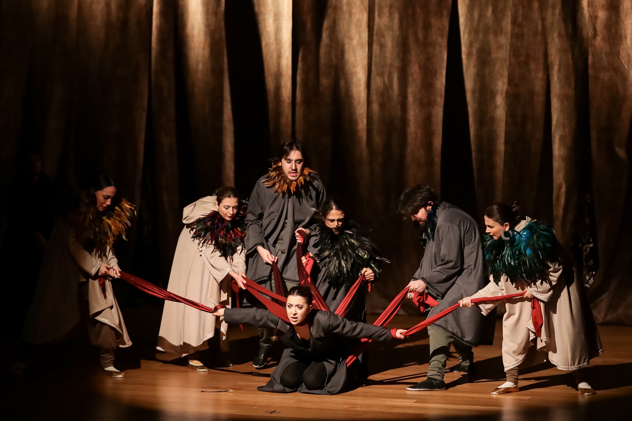 Azərbaycanın ilk inklüziv teatrı ƏSA-nın “Axtarış” tamaşasının premyerası olub