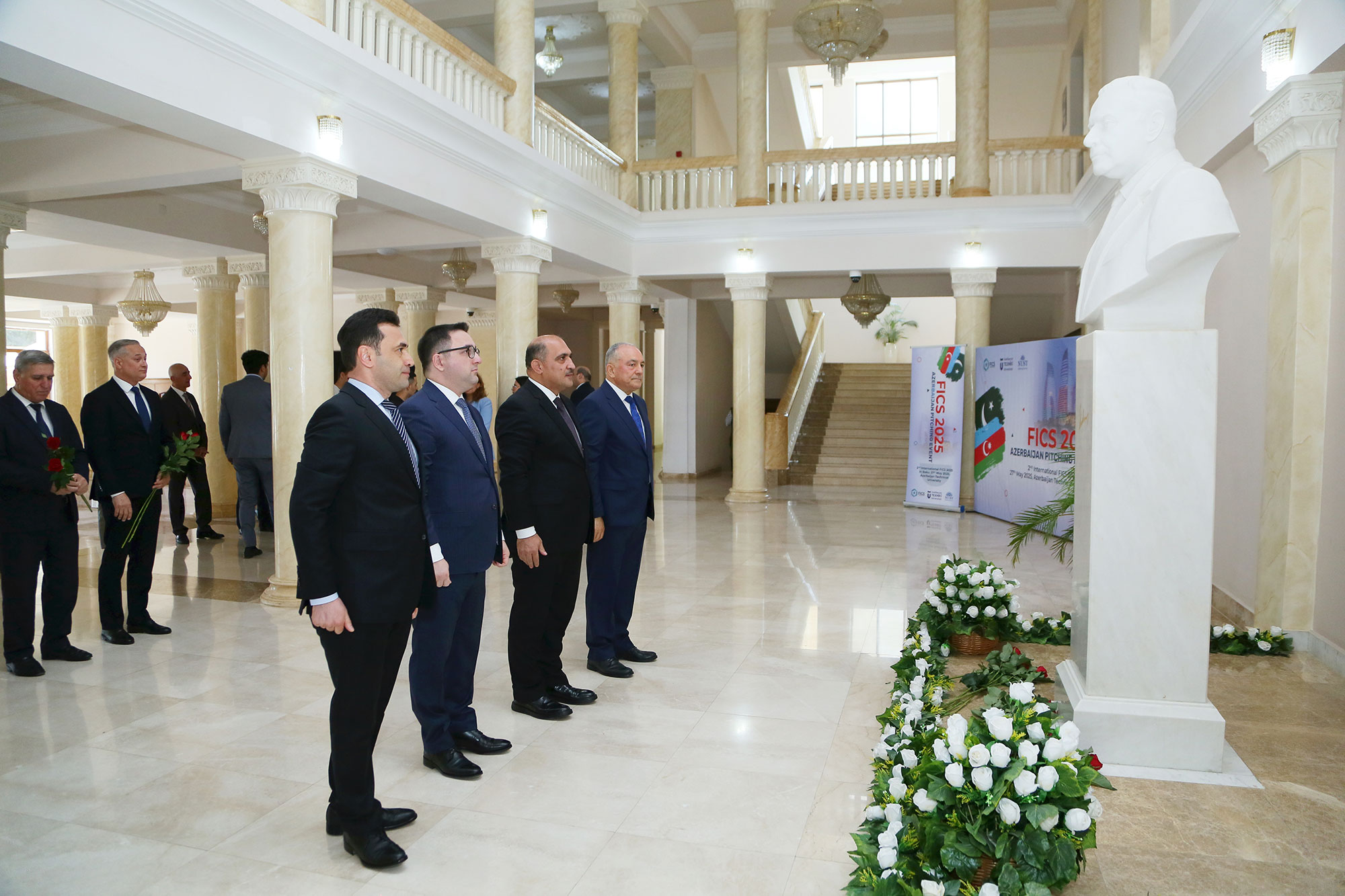 Azərbaycanın müdafiə sənayesi üçün kadr hazırlığı sahəsində mühüm sənəd imzalanıb