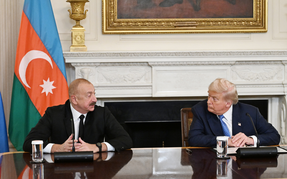 Azərbaycanın və ABŞ-ın prezidentləri, Ermənistanın Baş naziri Ağ Evdə mətbuata bəyanatla çıxış ediblər 