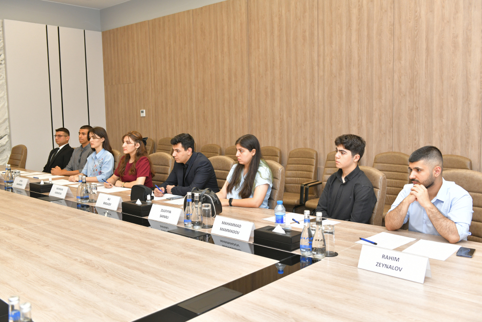 Azərbaycanlı tələbələr Çində yay düşərgəsində iştirak edəcəklər