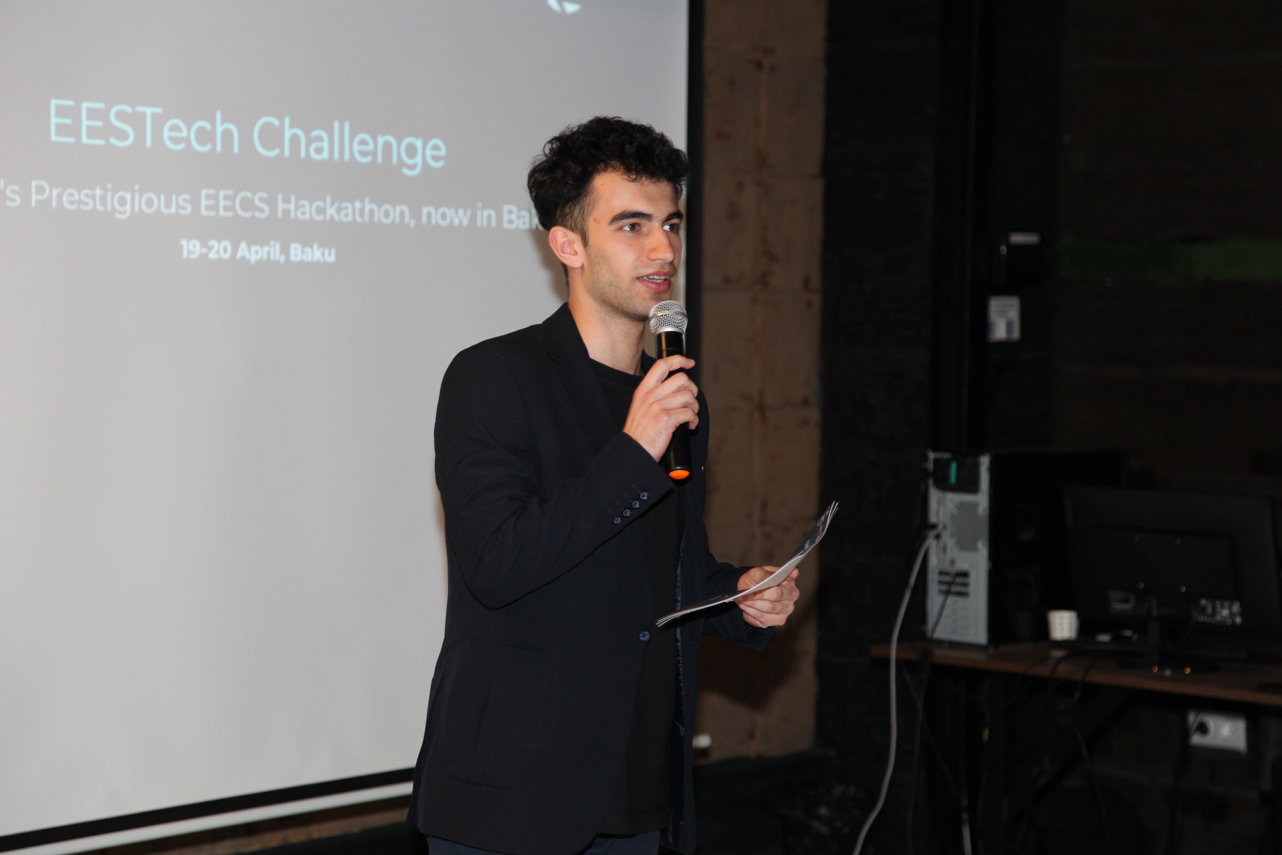 Azərbaycanlı tələbələr “EESTech Challenge Baku’25” müsabiqəsinin finalına çıxdılar