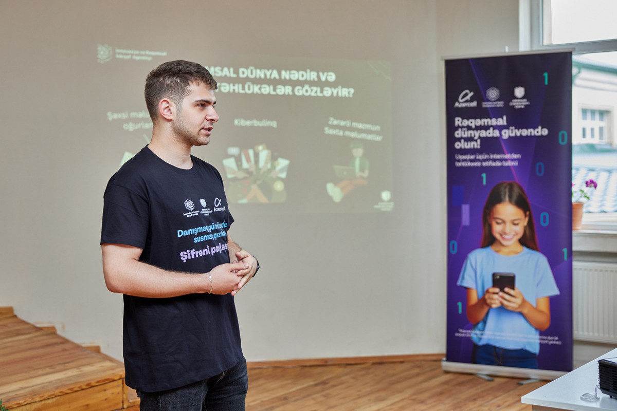 “Azercell” “Məktəblilər üçün Kibermaarifləndirmə Proqramı”na start verib