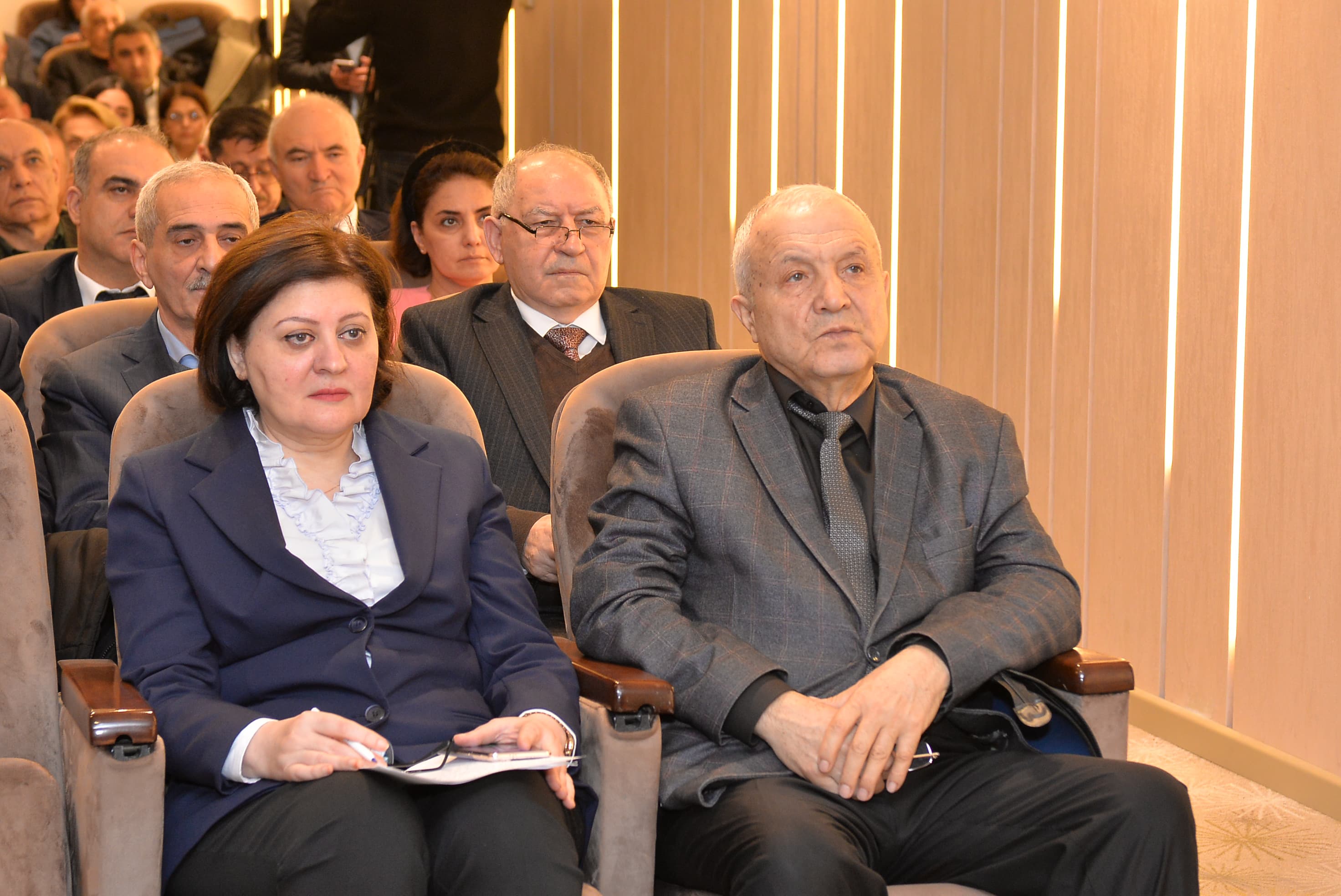 AzMİU alimlərinin ixtirası enerji itkisini 80%-dək azalda bilər