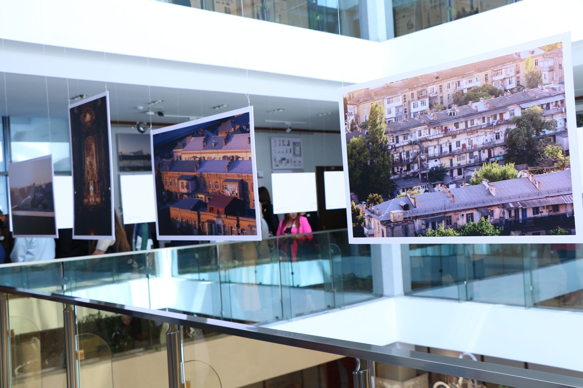 AzMİU-da “Dizayn həftəsi”nə start verilib