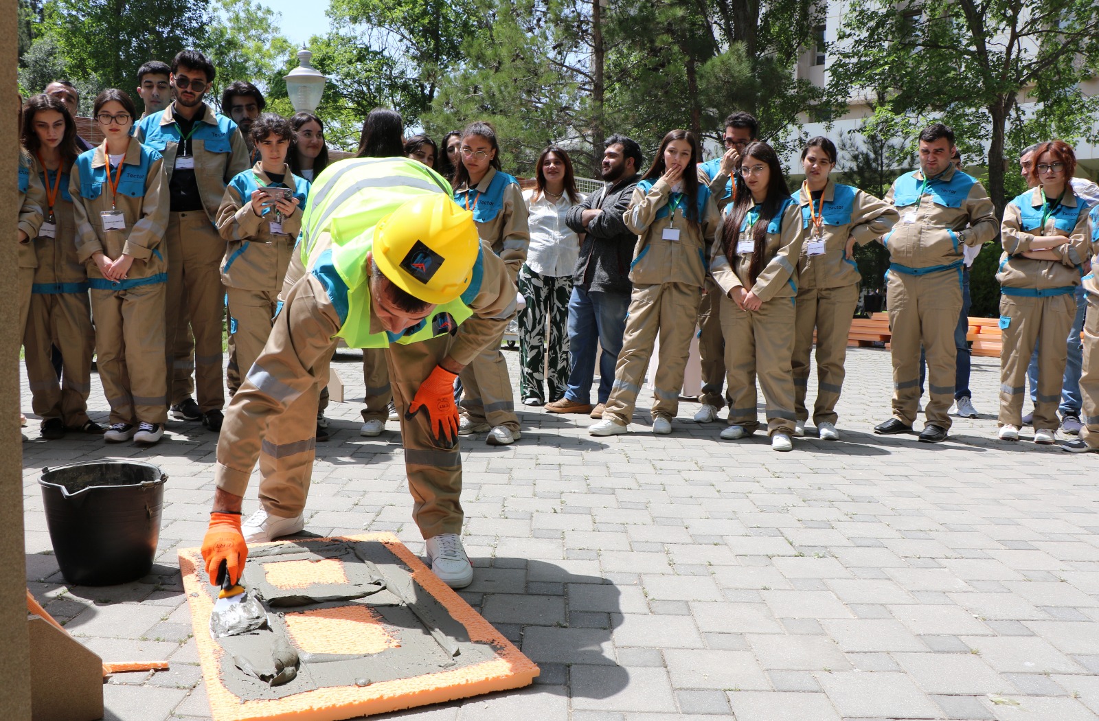 AzMİU-da “Gələcəyin qurucuları” layihəsinə start verilib