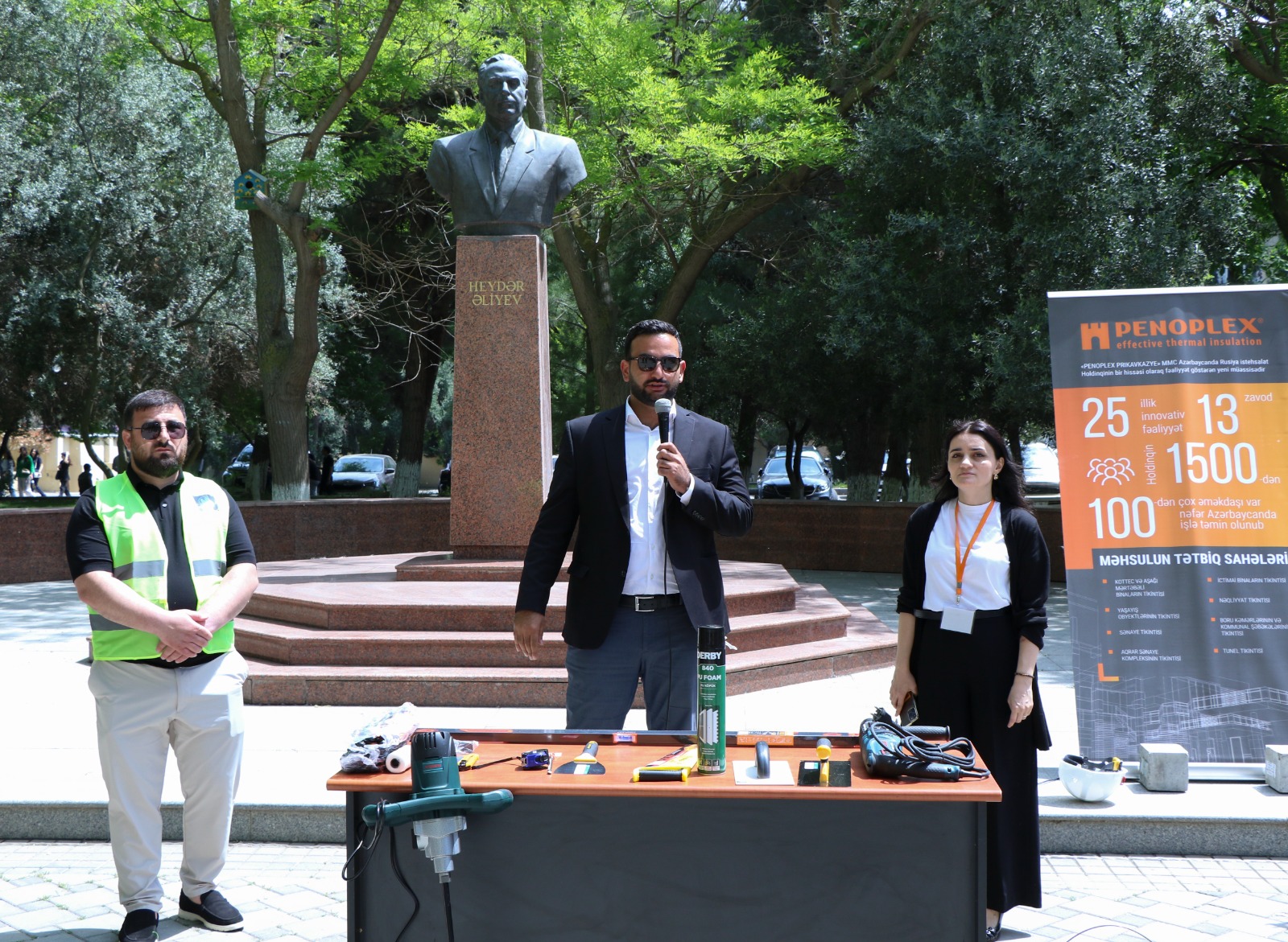 AzMİU-da “Gələcəyin qurucuları” layihəsinə start verilib