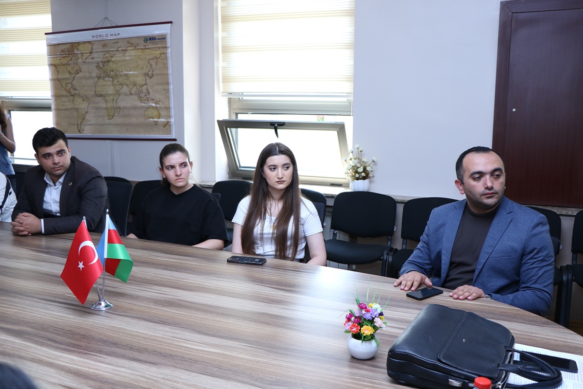AzMİU-da “İnsan hüquqları aylığı” çərçivəsində görüş keçirilib