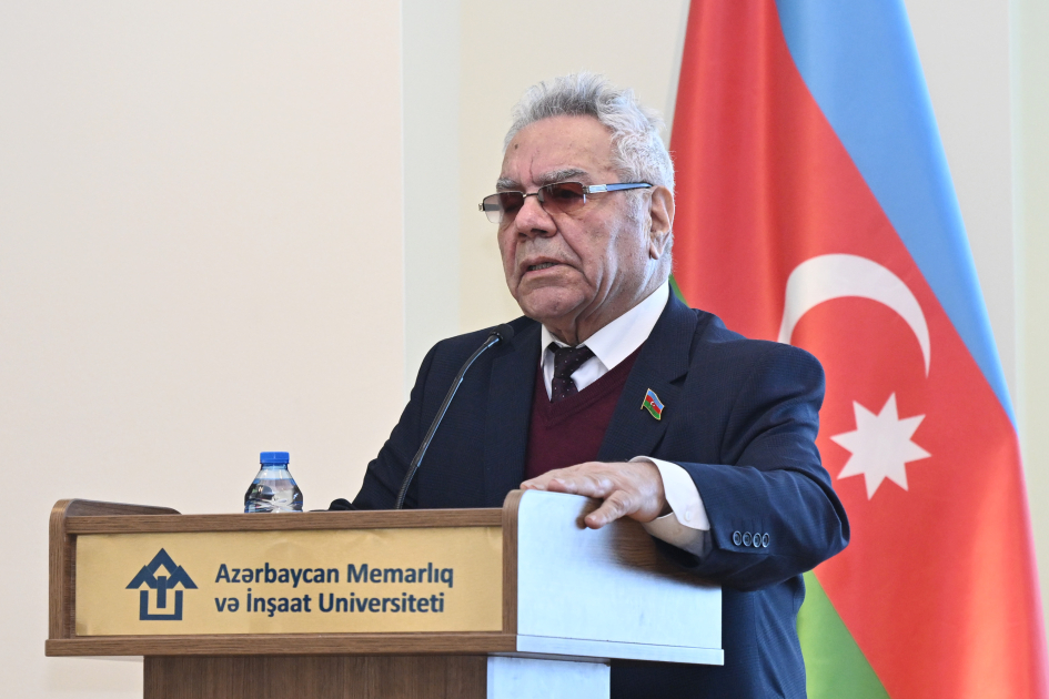 AzMİU-da iqtisadi təhlükəsizlik məsələsi müzakirə edilib