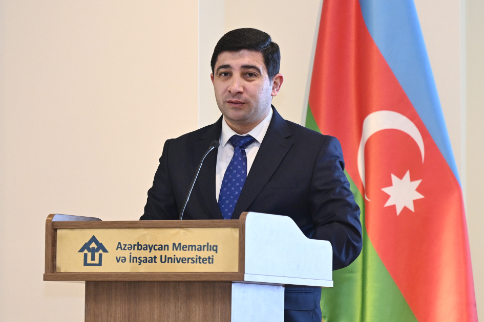 AzMİU-da iqtisadi təhlükəsizlik məsələsi müzakirə edilib