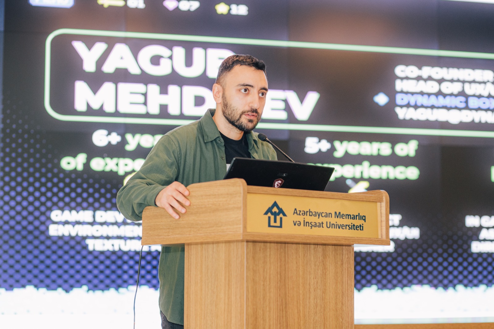 AzMİU-da qonaq olan dizaynerlər oyun yaradıcılığında süni intellekt üzərində işləyirlər 