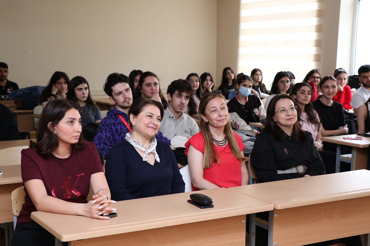 AzMİU-da şəhərsalma layihələri üzrə Ege Universitetinin təcrübələri paylaşılıb