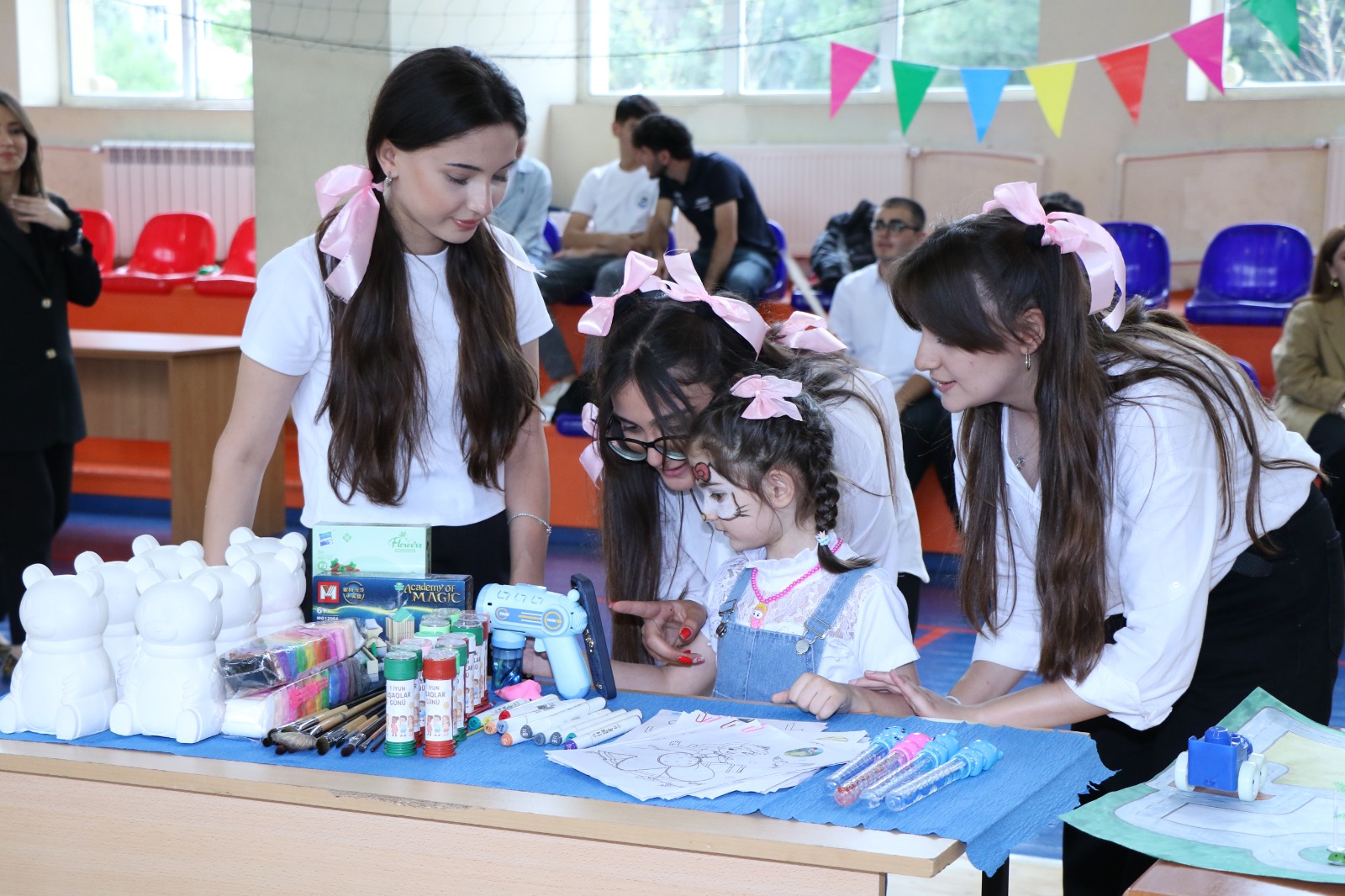 AzMİU-da şəhid məzunların övladları üçün xüsusi tədbir keçirilib