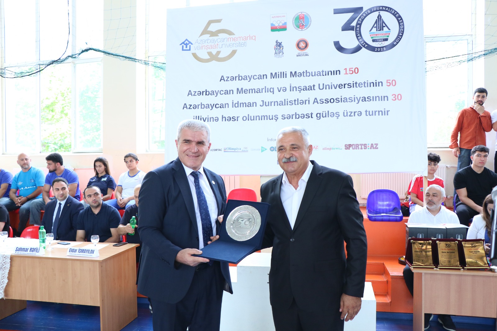 AzMİU-da sərbəst güləş turnirinə start verilib